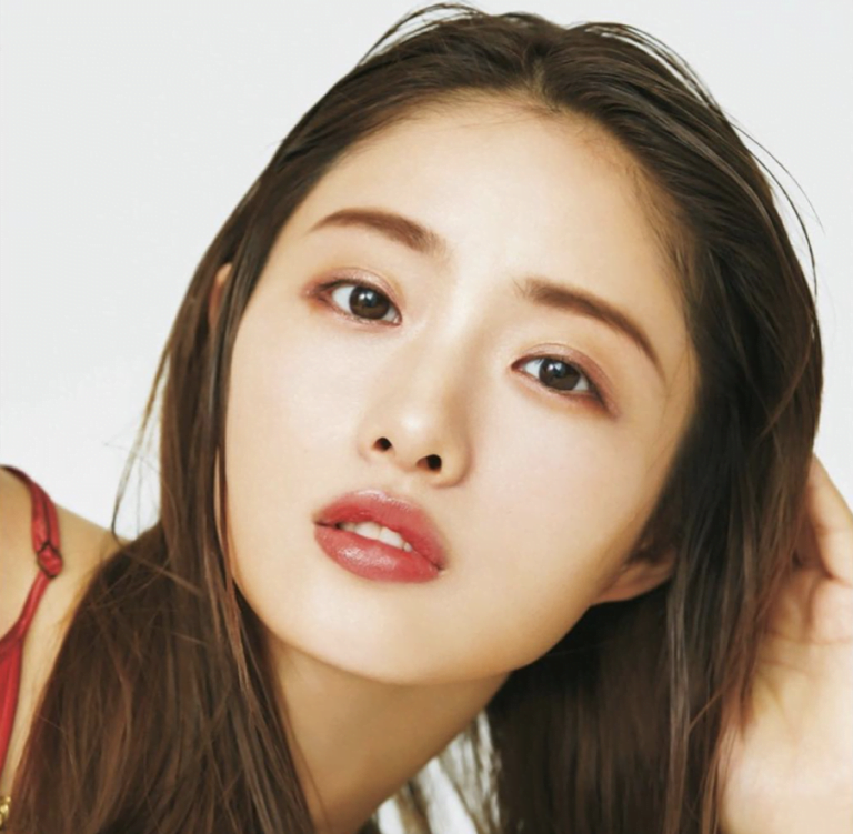 石原さとみ風のメイクのコツは？眉やリップ、アイメイク術などまとめ！