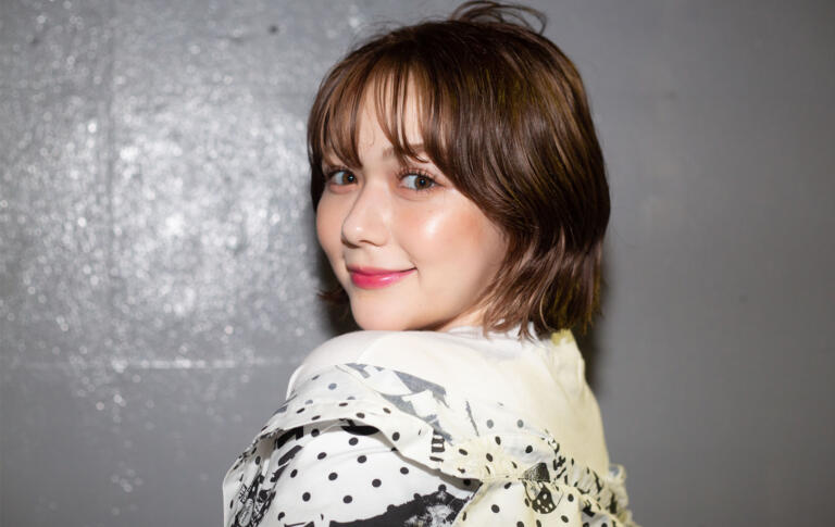 村重杏奈は整形してる？母は美人で弟はイケメン！生い立ちを調査